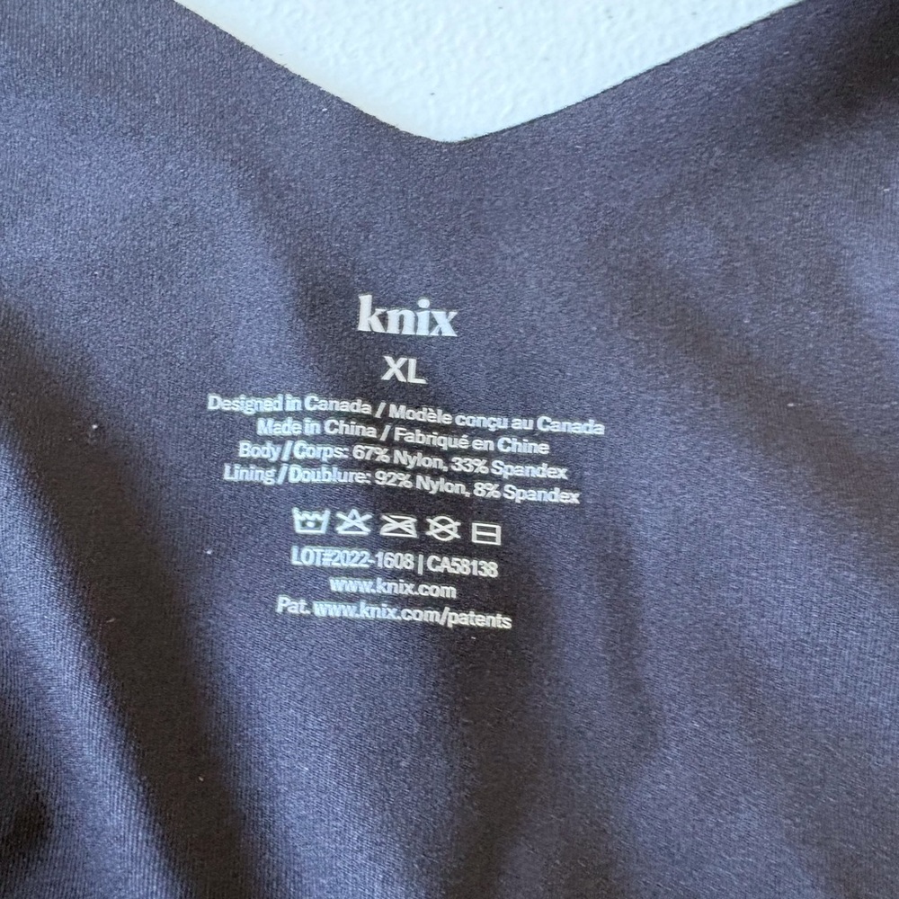 Knix Luxe Lift V Neck Tank XL Black Adjustable Straps No Pads Office Casual Soft - Picture 4 of 7